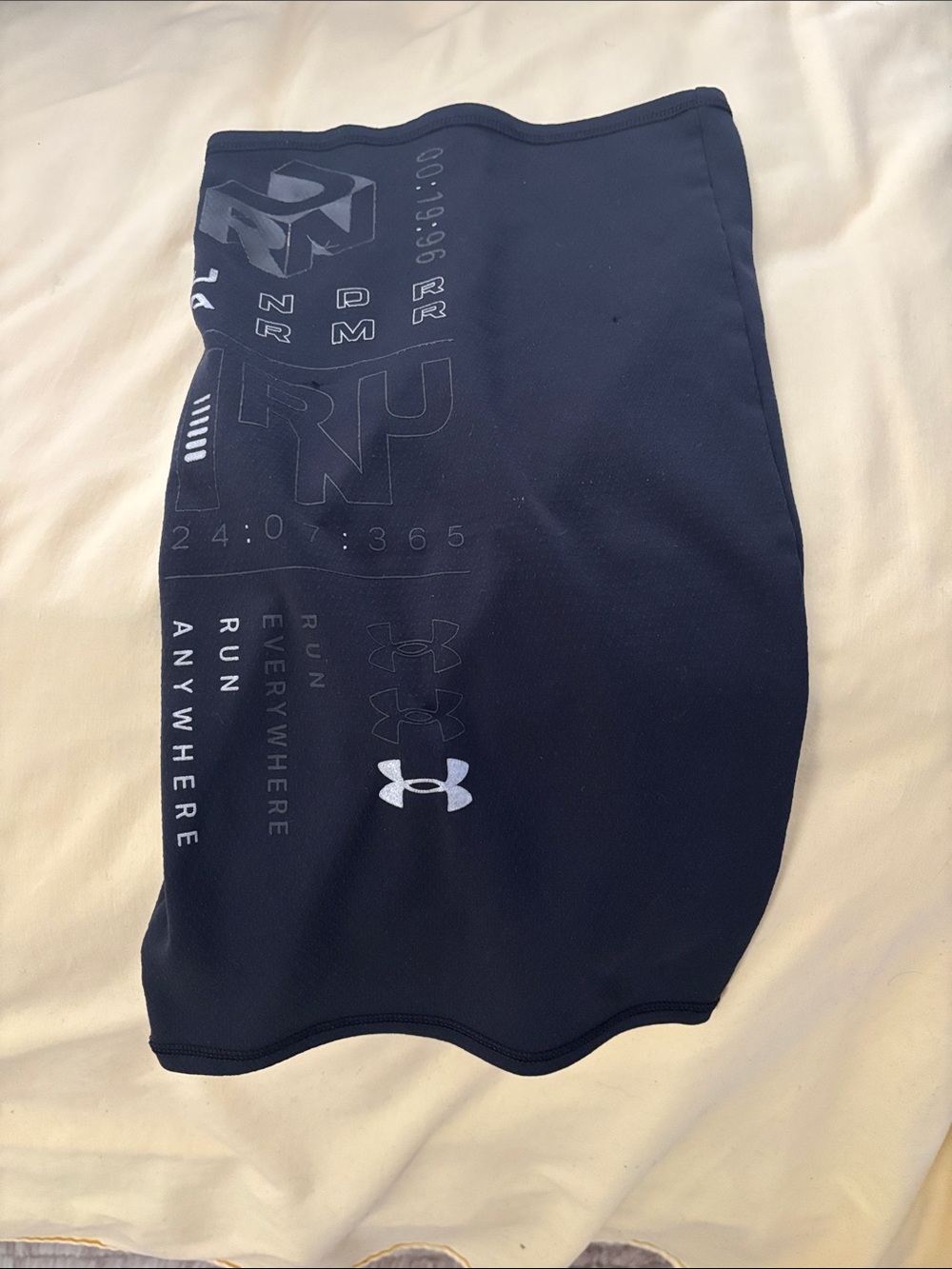 Under Armour Black Athletic Neck Sleeve- Performance Run
